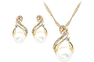 Collar Y Aretes De Perlas
