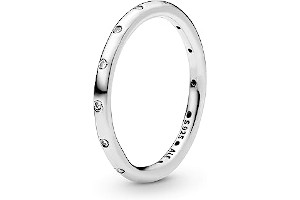 Anillo De Plata Con Circonitas Pandora