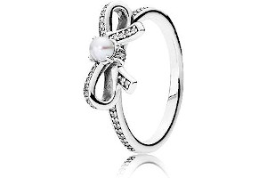 Anillo Pandora Perla Blanca